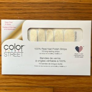 Color Street Piqued My Luminosity